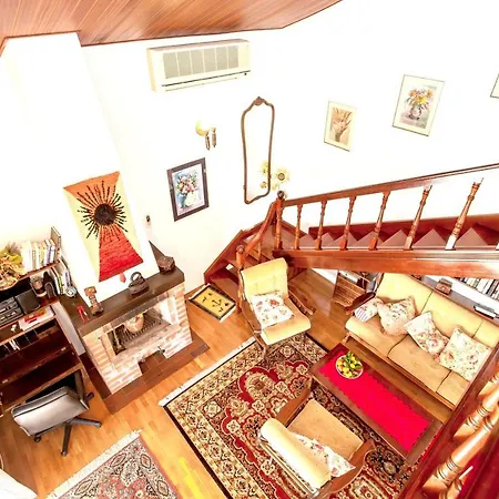 Spacious In With Private Pool
