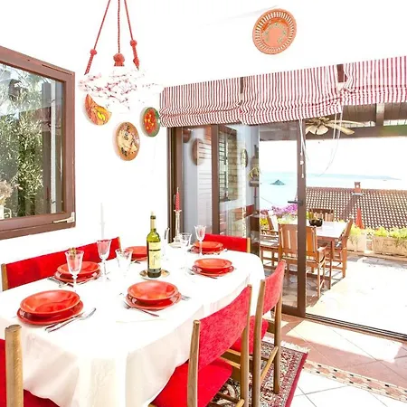 Spacious In With Private Pool Villa Seget Vranjica