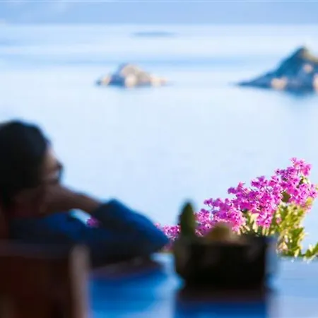 Spacious In With Private Pool Villa *