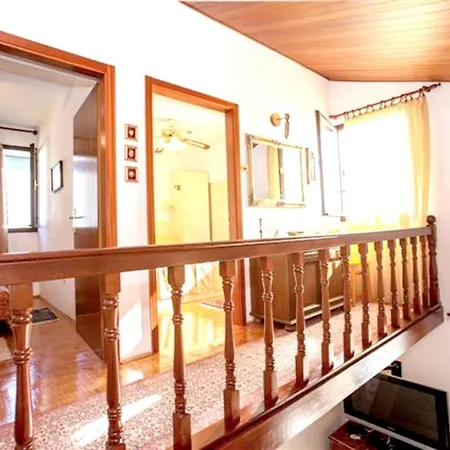 Villa Spacious In With Private Pool *